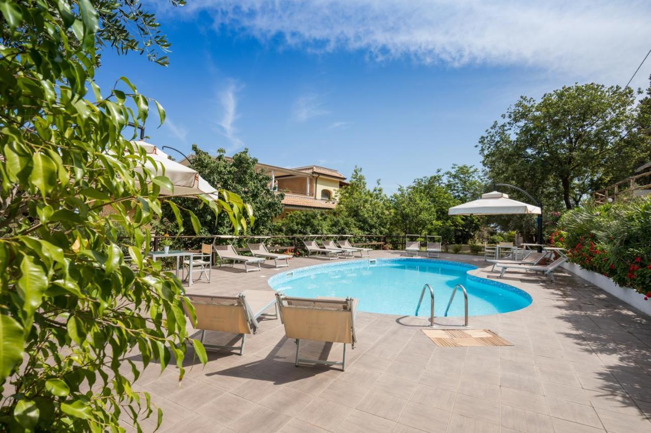 Hotel Cannamele Resort ปาร์เกลียา ภายนอก รูปภาพ