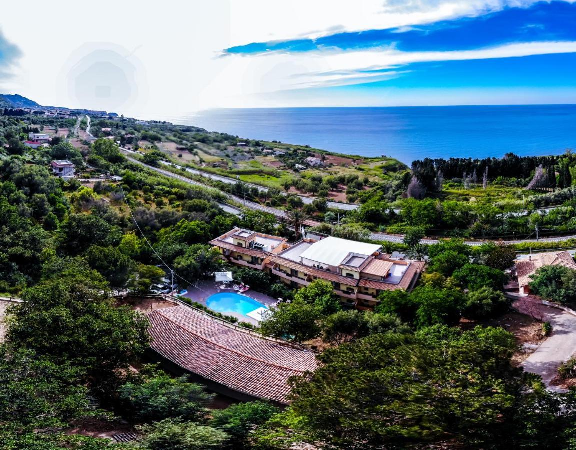 Hotel Cannamele Resort ปาร์เกลียา ภายนอก รูปภาพ