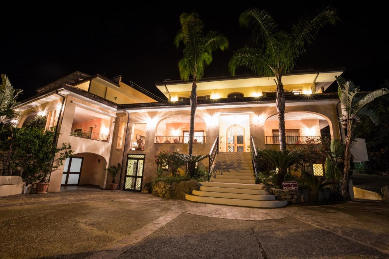 Hotel Cannamele Resort ปาร์เกลียา ภายนอก รูปภาพ