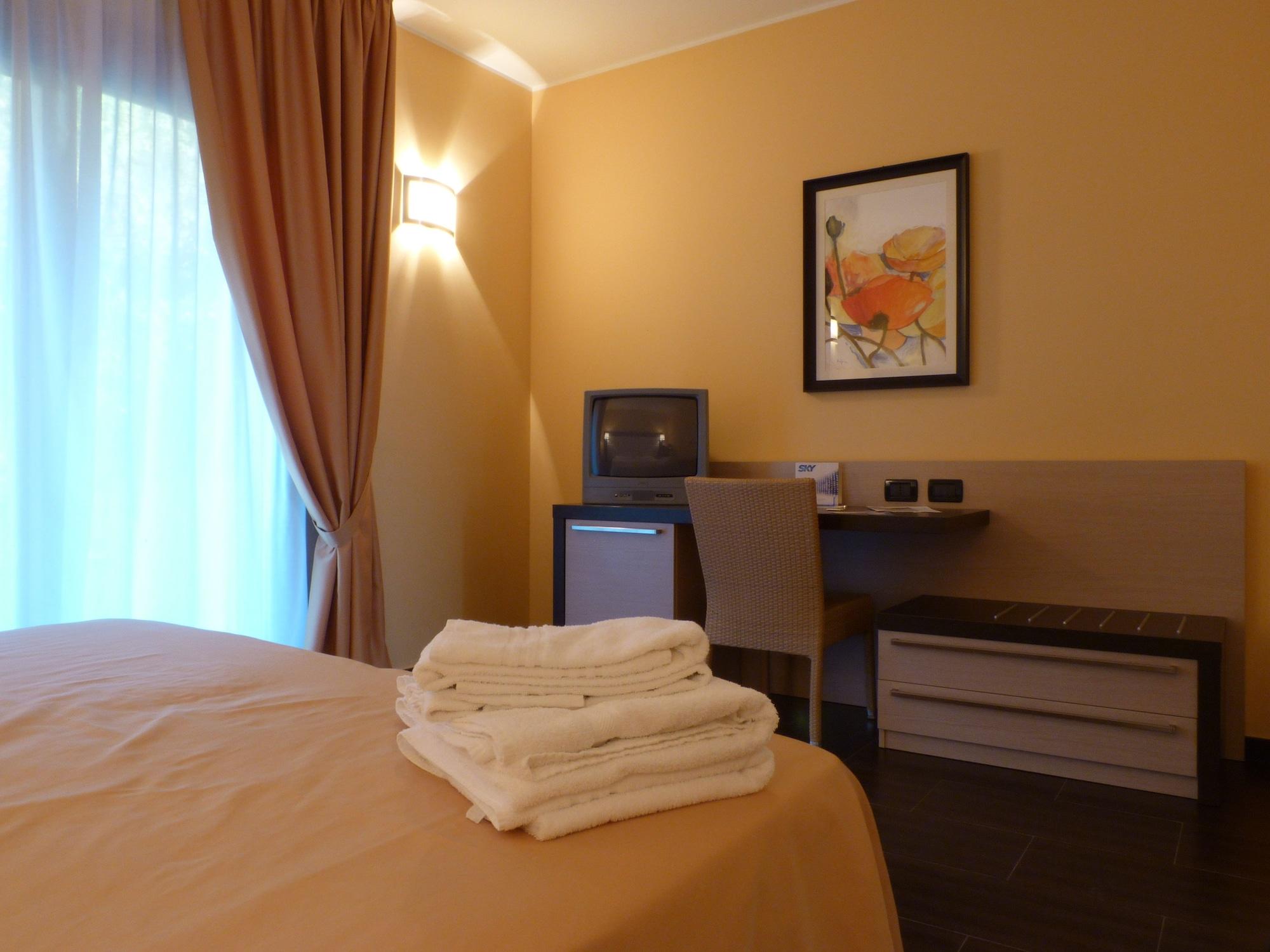 Hotel Cannamele Resort ปาร์เกลียา ภายนอก รูปภาพ
