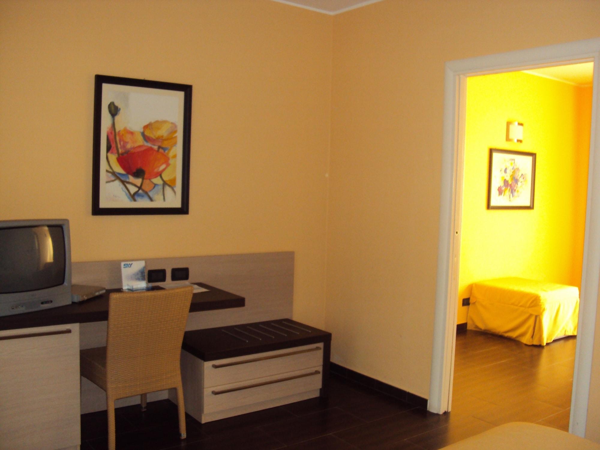 Hotel Cannamele Resort ปาร์เกลียา ภายนอก รูปภาพ