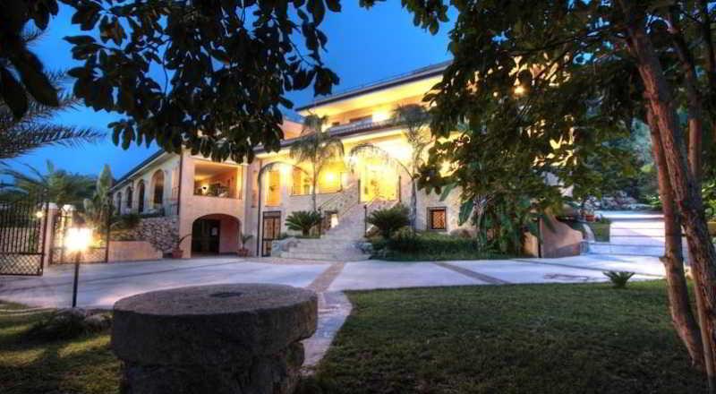 Hotel Cannamele Resort ปาร์เกลียา ภายนอก รูปภาพ